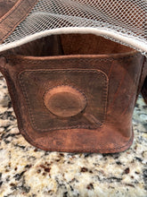Load image into Gallery viewer, Leather Beekeepers Tool Pouch Premium