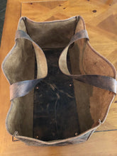 Load image into Gallery viewer, Bison "Rust" Leather Utility Bag